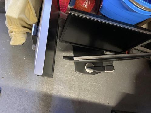 partij van 22 Dell schermen en 1 HP scherm, Computers en Software, Monitoren, Gebruikt, 60 Hz of minder, IPS, Ophalen