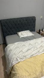 Donker grijs tweepersoonsbed met matras en 4 laatjes onderin, Huis en Inrichting, Slaapkamer | Bedden, Ophalen, Gebruikt, Tweepersoons