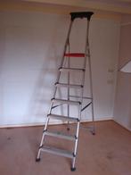 Huishoudtrap, Doe-het-zelf en Verbouw, Ladders en Trappen, Ophalen, Zo goed als nieuw, Minder dan 2 meter