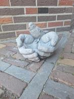 Betonbeeld drinkbakje handen met vogel, Ophalen, Nieuw, Beton, Dierenbeeld