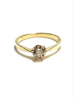 14k gouden ring met een diamant, Ophalen of Verzenden, Zo goed als nieuw, 17 tot 18, Met edelsteen