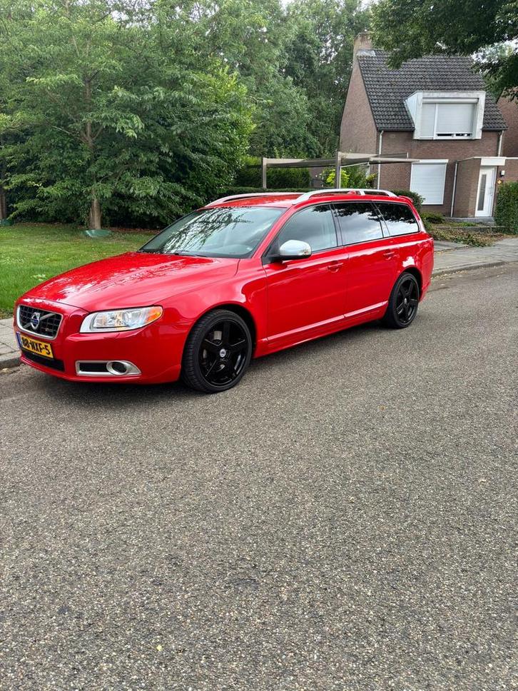 Volvo V70 2.0 T AUT 2011 Rood, Auto's, Volvo, Particulier, V70, ABS, Airbags, Airconditioning, Alarm, Boordcomputer, Centrale vergrendeling