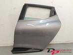 Portier 4Deurs links-achter van een Renault Clio (TEKNG)