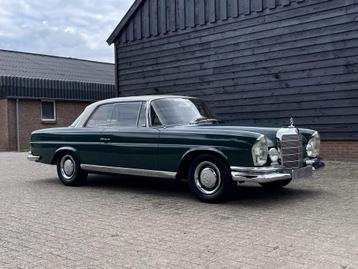 Mercedes-Benz 250 SE Coupe W111 in zeer mooie originele staa