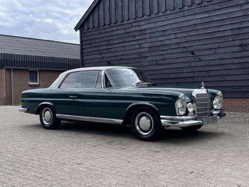 Mercedes-Benz 250 SE Coupe W111 in zeer mooie originele staa, Auto's, Oldtimers, Bedrijf, Te koop, Lederen bekleding, Open dak