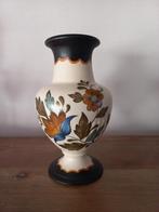 Vaas Gouda Plateel "Flora", Antiek en Kunst, Antiek | Vazen, Ophalen of Verzenden