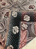 Vintage tafelkleed fantasie bloemen 136/128, Gebruikt, Etten-Leur, DJT@dejuistetoon.eu, Ophalen of Verzenden