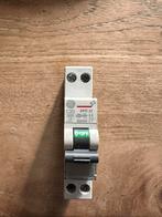 GE EPC 32 C20 Installatieautomaat – 20A – 1P – 240V, Ophalen of Verzenden, Gebruikt