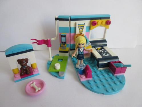 41328 Friends Stephanie's slaapkamer. Verzenden is mogelijk, Kinderen en Baby's, Speelgoed | Duplo en Lego, Zo goed als nieuw