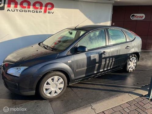 Ford Focus 1.6-16V Futura, Auto's, Ford, Bedrijf, Te koop, Focus, ABS, Airbags, Airconditioning, Alarm, Boordcomputer, Centrale vergrendeling