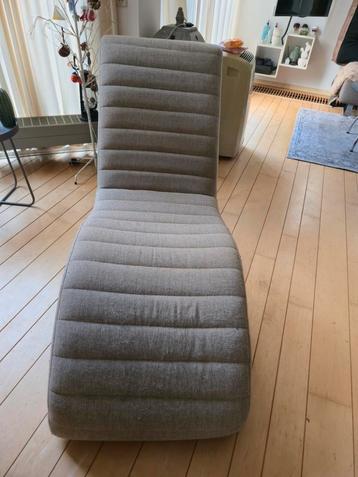 Beige Chaise Longue / Longchair  beschikbaar voor biedingen