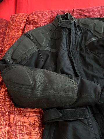Motorjas met leren details - Maat XL - Zo goed als nieuw! beschikbaar voor biedingen