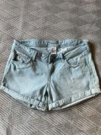 Kort spijkerbroekje maat 42 Merk H&M, Kleding | Dames, Spijkerbroeken en Jeans, H&M, Blauw, Ophalen of Verzenden, Zo goed als nieuw