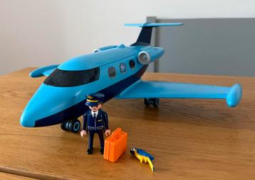 Playmobile vliegtuig in goede staat beschikbaar voor biedingen