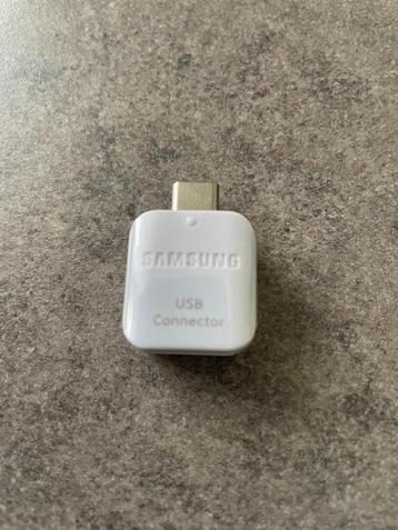 Samsung USB Connector A naar C beschikbaar voor biedingen