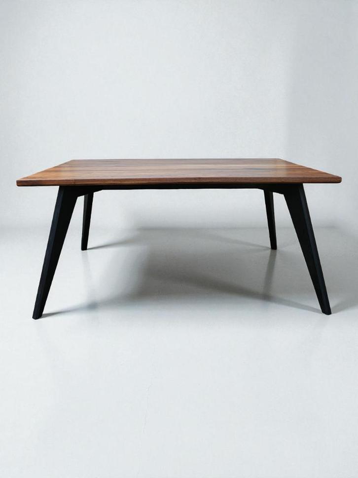 Design tafel Notenhout, Huis en Inrichting, Tafels | Eettafels, Nieuw, 50 tot 100 cm, 150 tot 200 cm, Vier personen, Rechthoekig