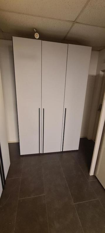 Nolte Horizont 100 Draaideurkast 150Bx240HGx60D beschikbaar voor biedingen