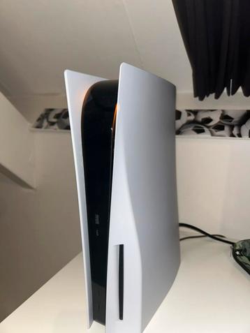 PS5 disc versie 825gb beschikbaar voor biedingen