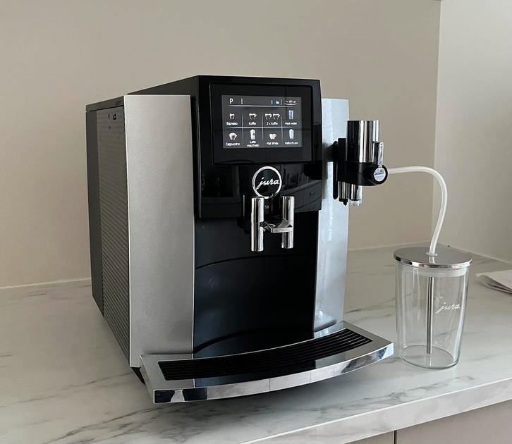 Jura S8 koffiemachine, Witgoed en Apparatuur, Koffiezetapparaten, Zo goed als nieuw, Gemalen koffie, Koffiebonen, Combi, 10 kopjes of meer