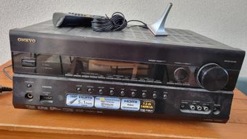 Onkyo TX-SR607 av receiver beschikbaar voor biedingen