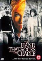 The Hand That Rocks The Cradle [1061], Vanaf 16 jaar, Verzenden, Zo goed als nieuw