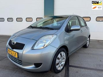 Toyota Yaris 1.3 VVTi Sol beschikbaar voor biedingen
