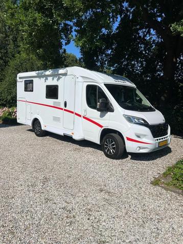 Sunlight V66 zeer compact met stalling beschikbaar voor biedingen
