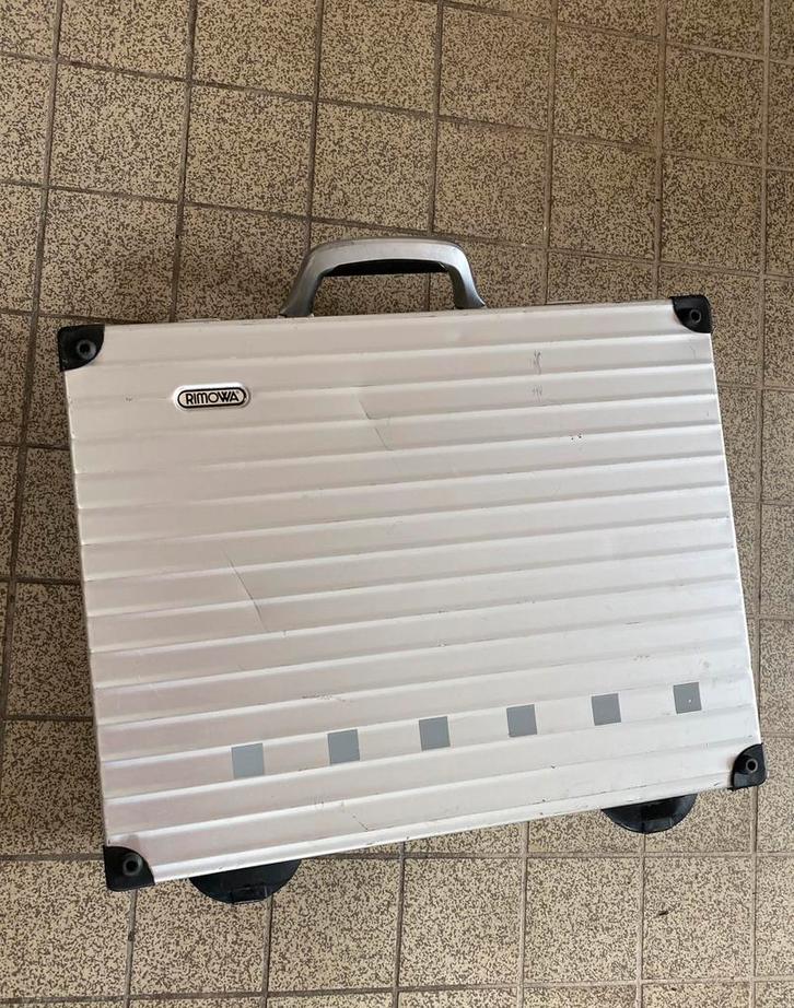 Rimowa aluminium actekoffer, Sieraden, Tassen en Uiterlijk, Koffers, Gebruikt, Metaal, Minder dan 50 cm, 35 tot 45 cm, Ophalen of Verzenden