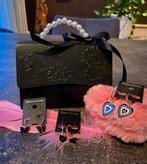 Oorbellen in schattig cadeau tasje. Valentijn, Ophalen of Verzenden