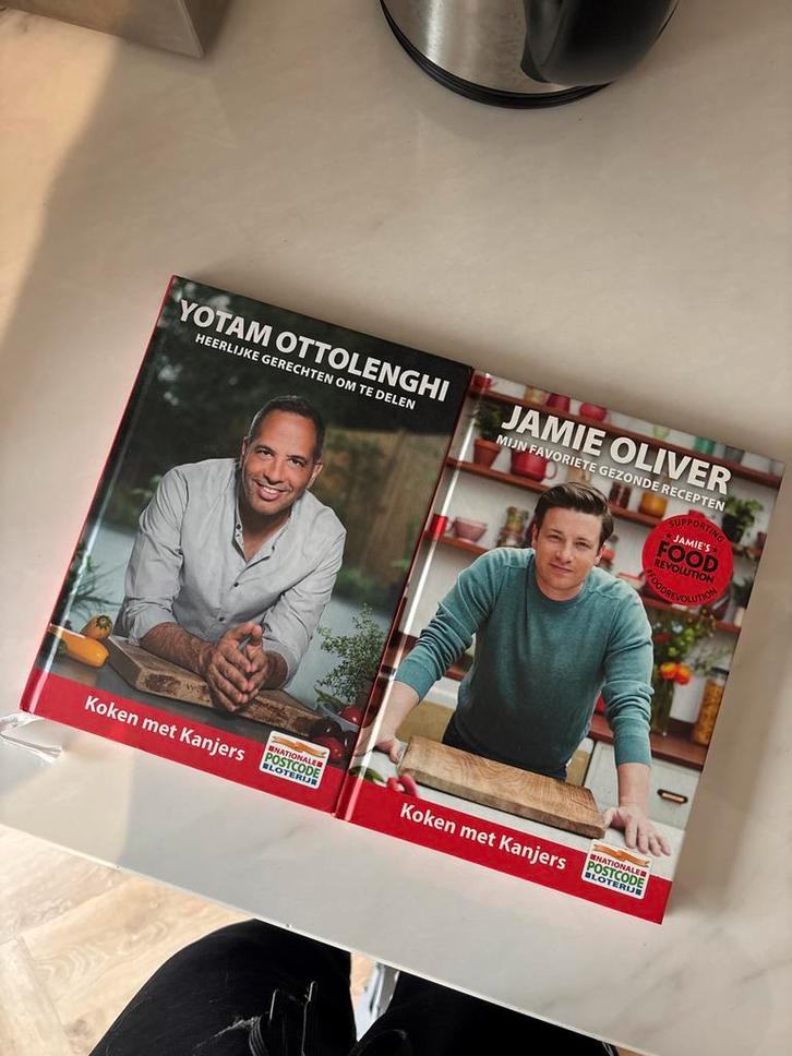 Postcode Loterij Kookboeken - Ottolenghi & Oliver, Boeken, Kookboeken, Zo goed als nieuw, Voorgerechten en Soepen, Overige gebieden