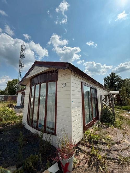 Chalet geïsoleerd en centrale verwarming, Caravans en Kamperen, Stacaravans, Ophalen of Verzenden