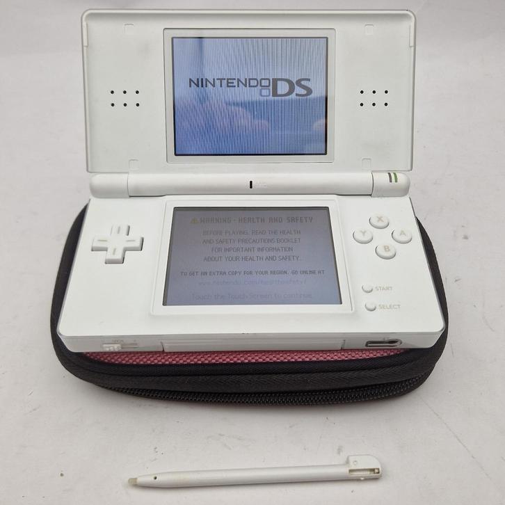 Nintendo DS Lite Zonder lader || Nu voor €79,99, Spelcomputers en Games, Games | Nintendo DS, Gebruikt, Racen en Vliegen, 1 speler