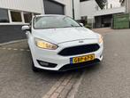 Ford Focus 1.0 Ecoboost 74KW 5D 2017 Wit, Auto's, Voorwielaandrijving, Stof, 635 kg, 100 pk
