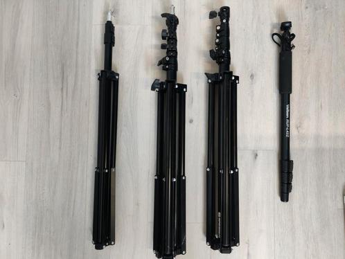 3 eenvoudige statieven + Velbon RUP-L43II monopod, Audio, Tv en Foto, Fotografie | Statieven en Balhoofden, Zo goed als nieuw