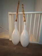 Witte Glazen Vazen met Bamboe Decoratie, Huis en Inrichting, Woonaccessoires | Vazen, Ophalen, 50 tot 75 cm, Wit, Glas