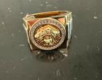 14 karaat gouden heren ring zegelring medusa, Ophalen, 20 of groter, Heer, Zo goed als nieuw
