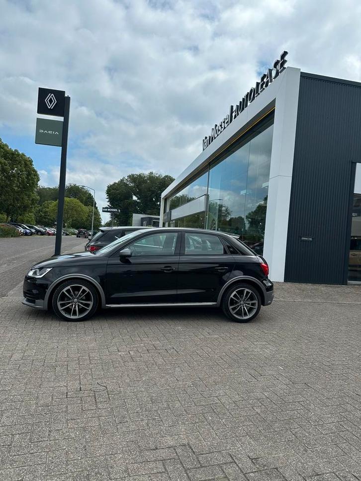 Audi a1 Allroad 5x100 18” 225/35 R18 opknapset, Auto-onderdelen, Banden en Velgen, Banden en Velgen, Zomerbanden, 18 inch, 225 mm