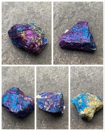 Borniet - Pauwenerts Mineralen beschikbaar voor biedingen