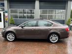 Skoda Octavia 1.2 TSI Greentech Elegance Businessline Automa, Auto's, Skoda, Te koop, Benzine, Hatchback, Gebruikt