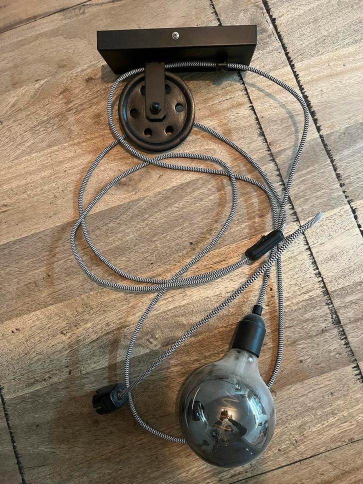 Industriële Hanglamp met Katrol, Huis en Inrichting, Lampen | Hanglampen, Zo goed als nieuw, Minder dan 50 cm, Metaal, Ophalen