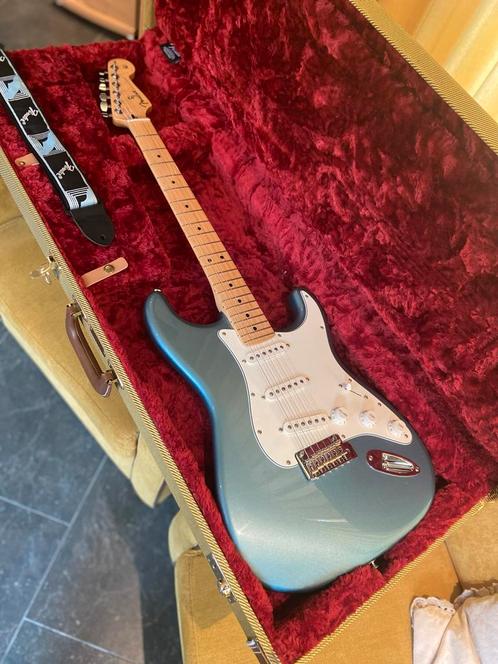 Fender Stratocaster (Als Nieuwstaat), Muziek en Instrumenten, Snaarinstrumenten | Gitaren | Elektrisch, Zo goed als nieuw, Solid body