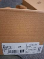 Nieuwe UGG Laarzen - Maat 39, UGG, Bruin, Lage of Enkellaarzen, Nieuw