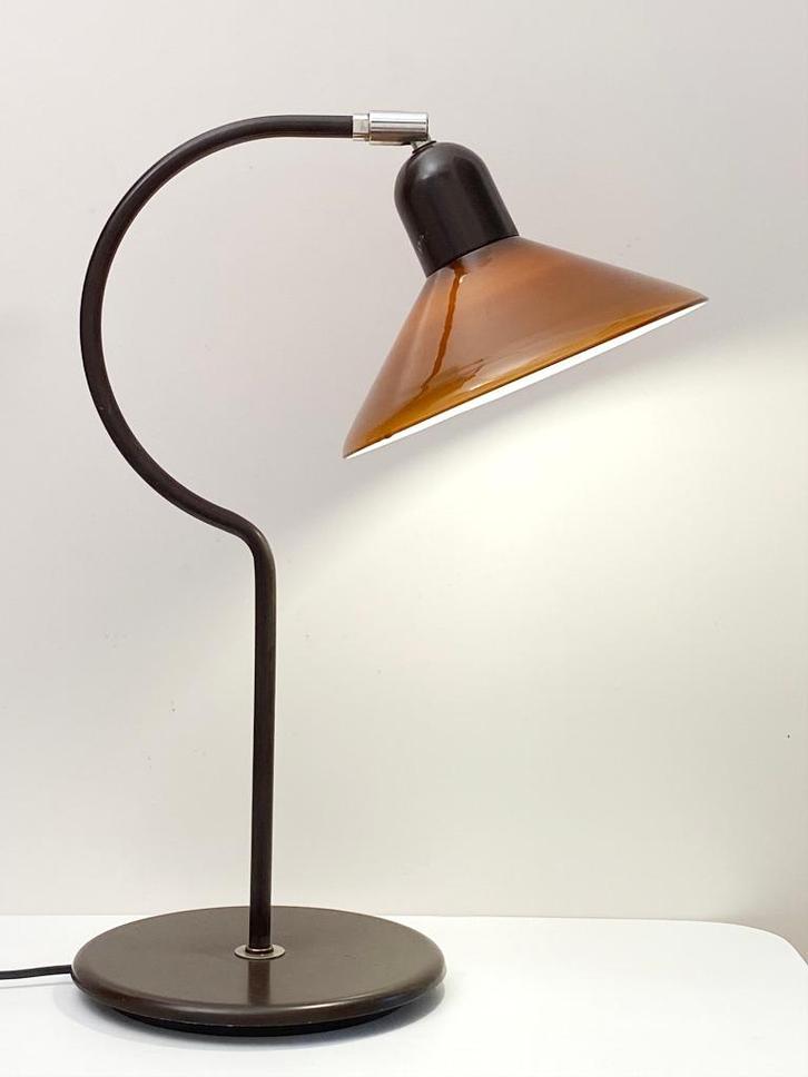 Vintage OMI tafellamp met glazen kap – jaren 60/70, Huis en Inrichting, Lampen | Tafellampen, Gebruikt, 50 tot 75 cm, Glas, Metaal