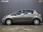 Toyota Yaris 1.5 VVT-i Executive | Navigatie | Achteruitrijc, Auto's, Toyota, Stof, 4 cilinders, Met garantie (alle), Bedrijf