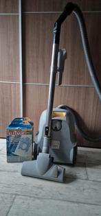 Klusstofzuiger Bosch Pro parquet 1800watt, Ophalen of Verzenden, Gebruikt, 1600 tot 2000 watt, Stofzuiger