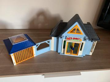 Allerlei playmobil beschikbaar voor biedingen