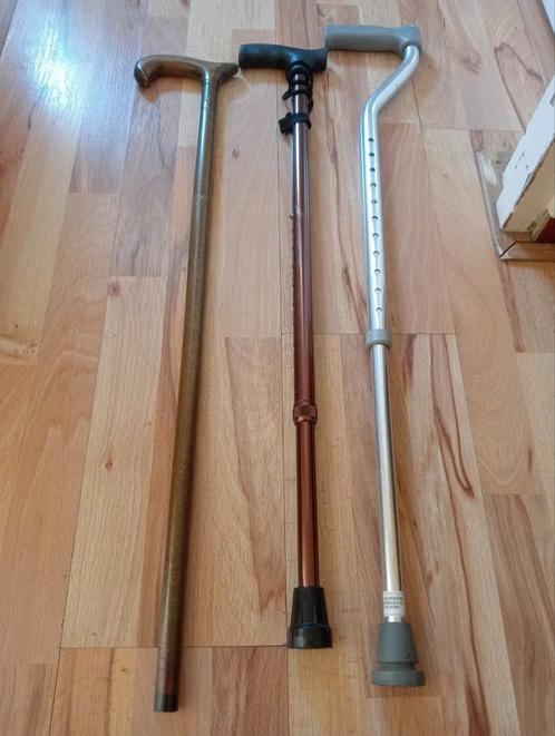Wandelstokken. Wandelstok verstelbaar 2x.Houten wandelstok 1, Diversen, Wandelstokken, Zo goed als nieuw, Verstelbaar, Ophalen of Verzenden