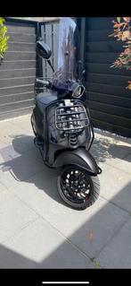 Vespa S full option, Fietsen en Brommers, Benzine, Maximaal 45 km/u, Ophalen of Verzenden, Vespa S