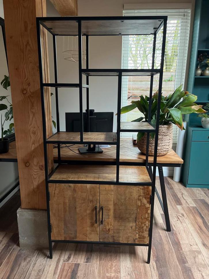 Stoere Mango Houten Kast met Metalen Frame, Huis en Inrichting, Kasten | Boekenkasten, Zo goed als nieuw, 50 tot 100 cm, 150 tot 200 cm