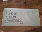 Riviera Maison Serveerschaal 'Love is Homemade', Porselein of Keramiek, Schaal, Ophalen of Verzenden, Zo goed als nieuw